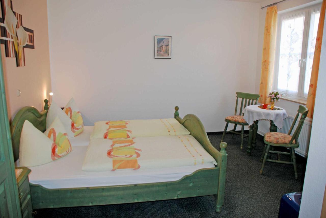 Selliner Pension Am Waldrand Екстер'єр фото
